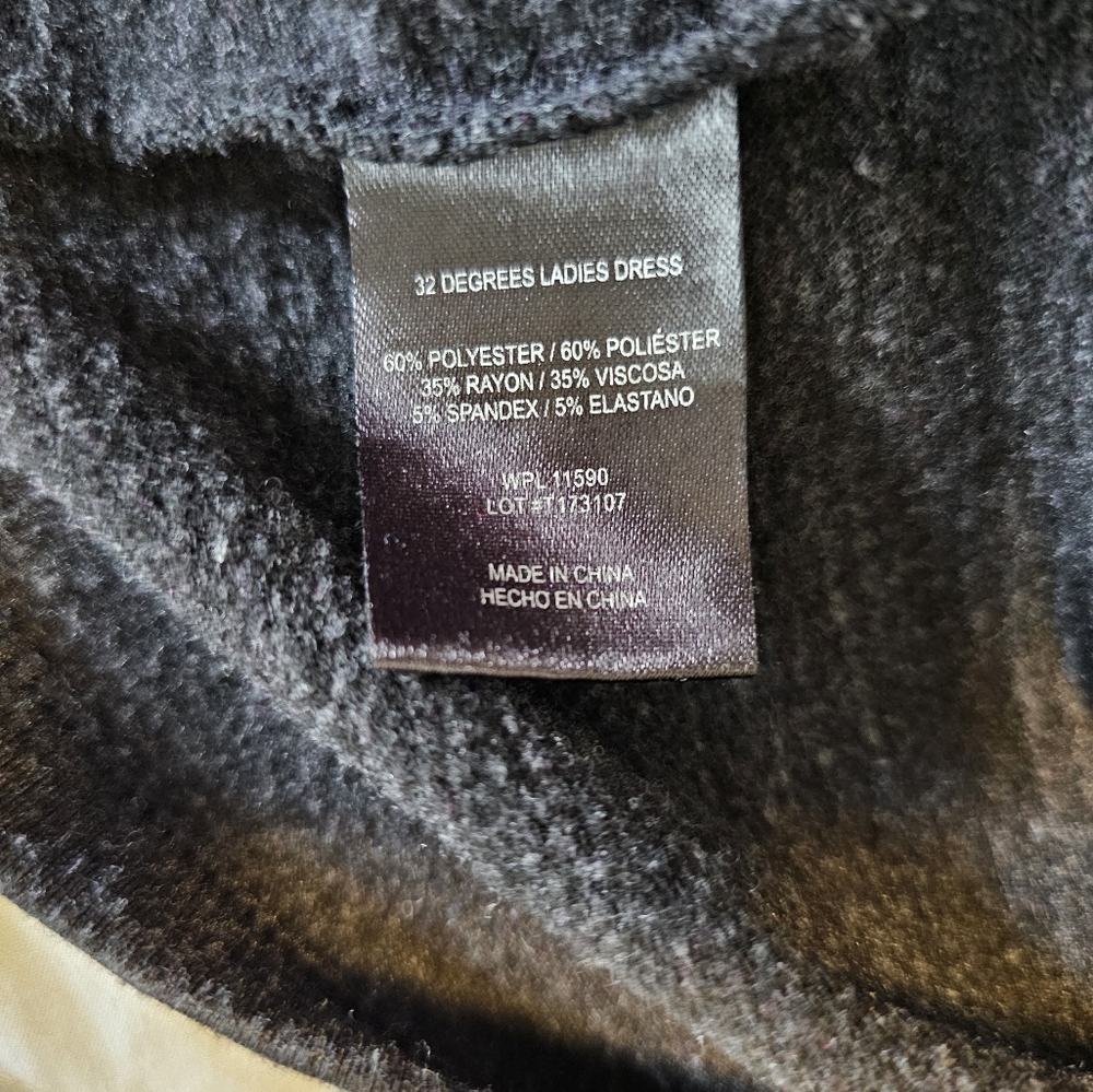 32 Degrees Cool Black Charcoal Short Sleeve Dress - Picture 4 of 5